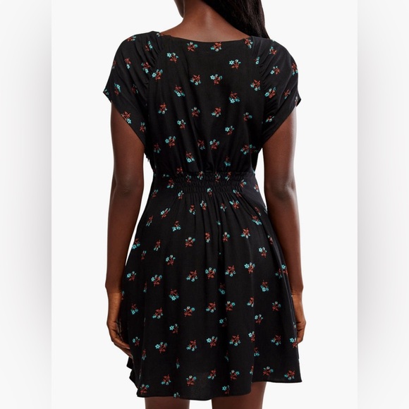 Free People Everyone’s Favorite Floral Mini Dress - Picture 2 of 11